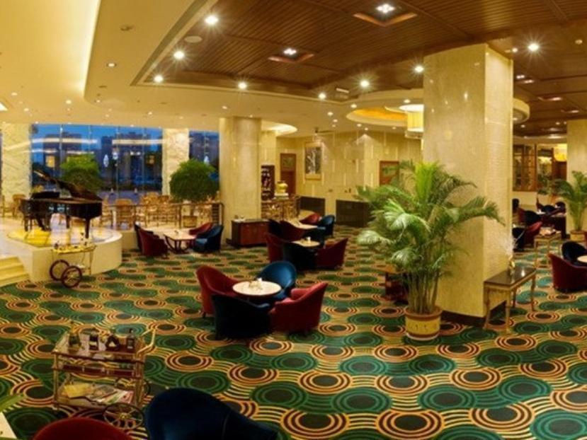 Empark Grand Hotel Kunming Exteriör bild